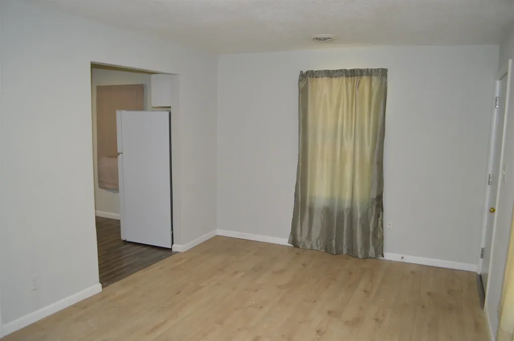 1802 S Lulu Wichita KS 67211