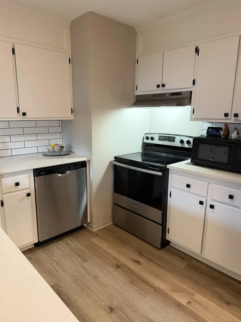 4557 S Walnut Avenue Wichita KS 67217