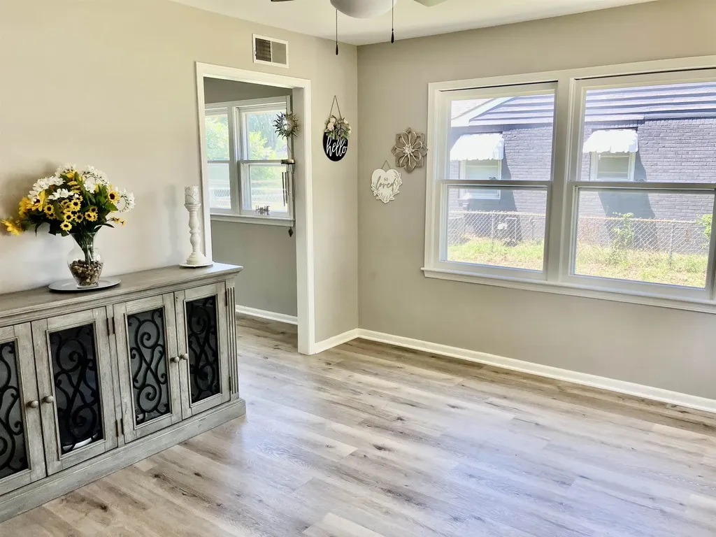 4557 S Walnut Avenue Wichita KS 67217
