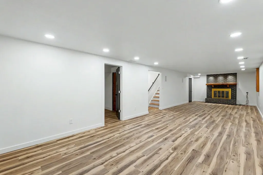 235 W Waitt Rose Hill KS 67133