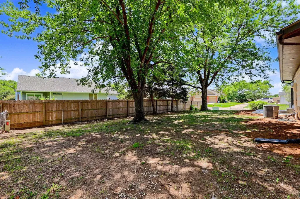235 W Waitt Rose Hill KS 67133
