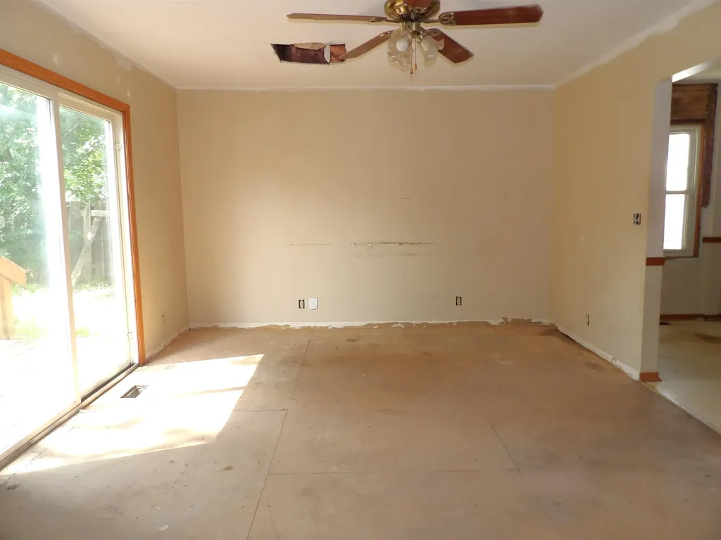 4545 S Oak Street Wichita KS 67217