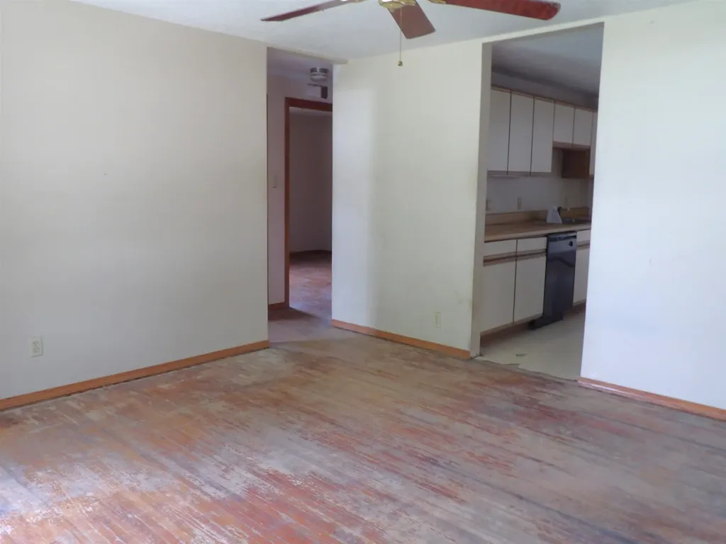 4545 S Oak Street Wichita KS 67217