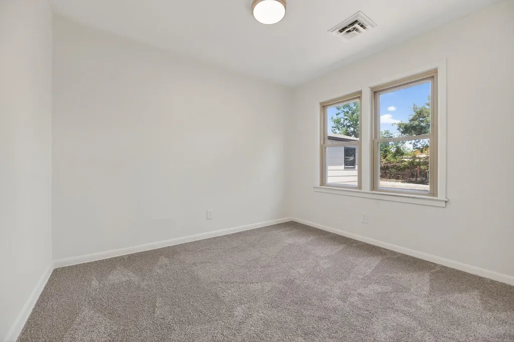 2422 W Greenfield Street Wichita KS 67217