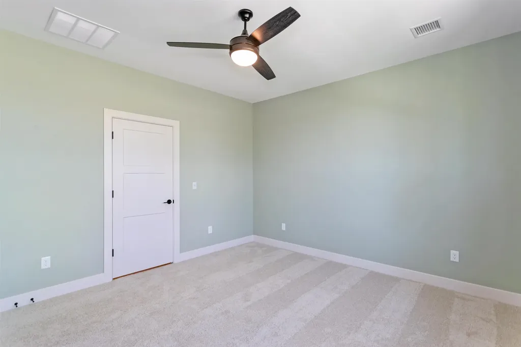 4516 N Harborside Street Wichita KS 67204