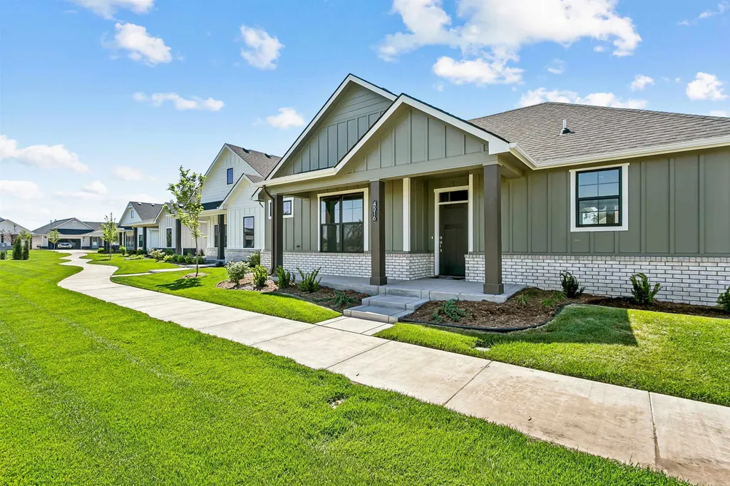 4516 N Harborside Street Wichita KS 67204