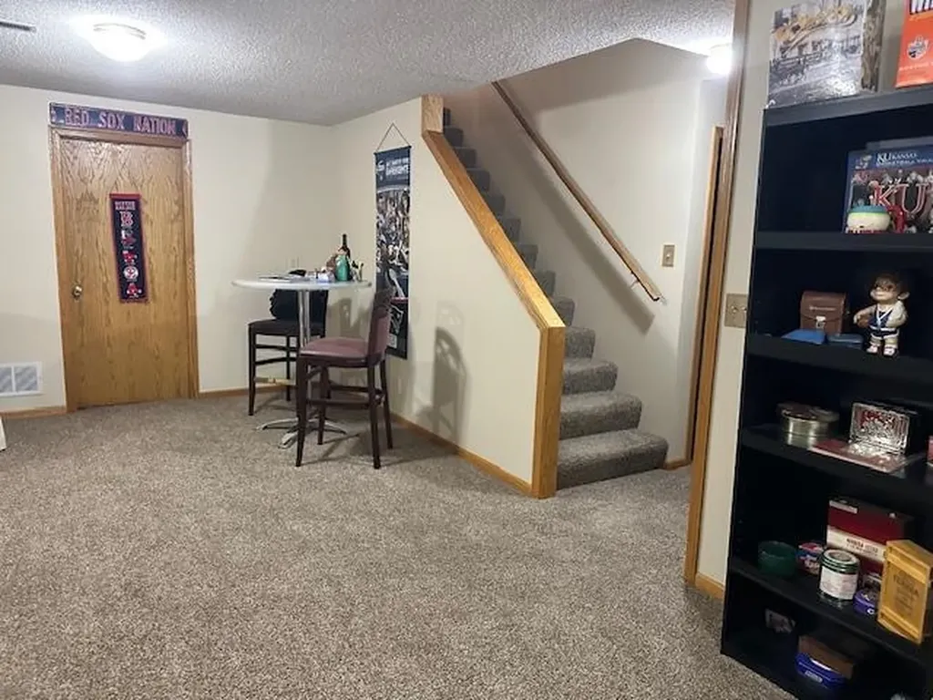 1334 N Coachhouse Wichita KS 67235