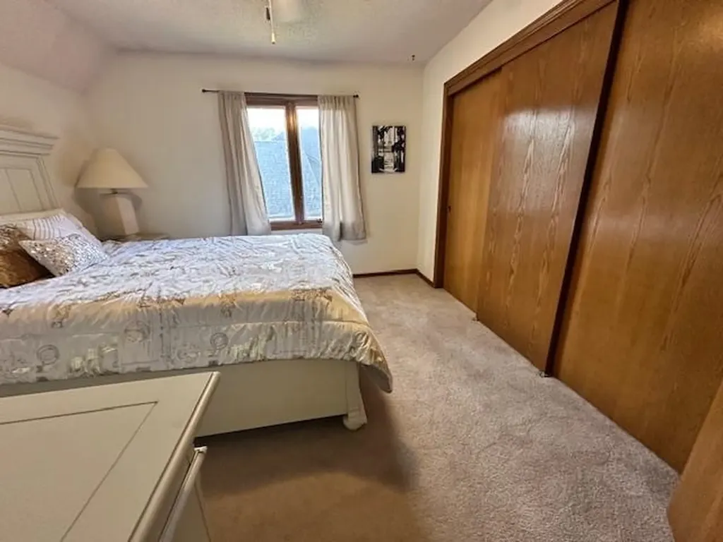 1334 N Coachhouse Wichita KS 67235