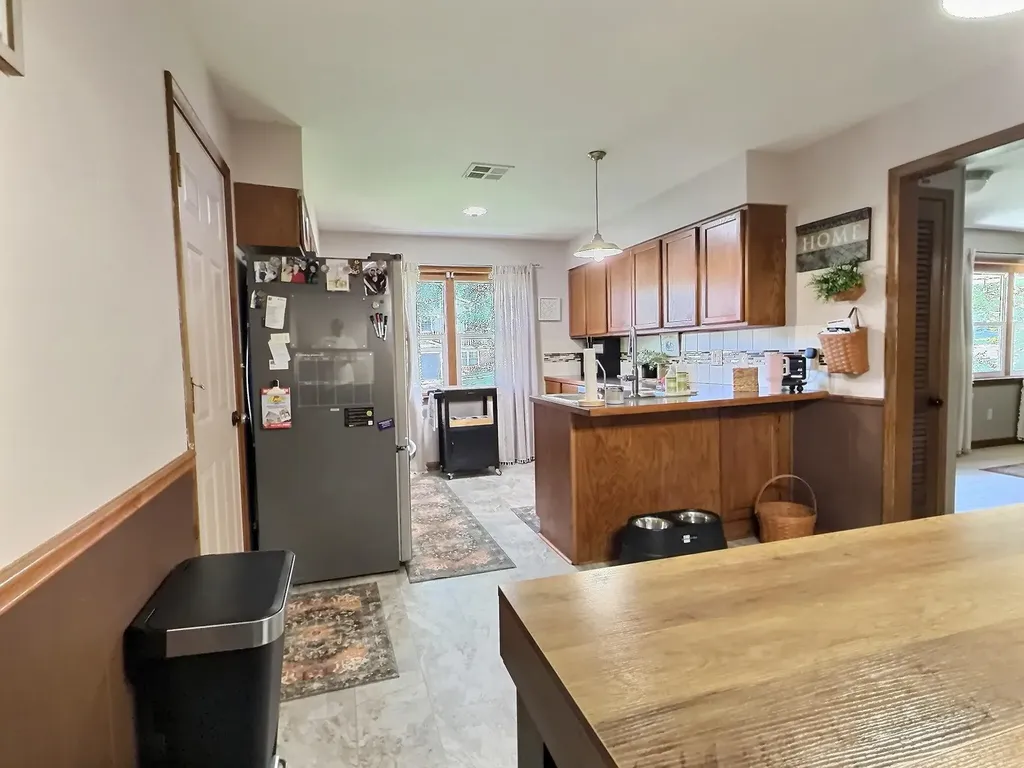 818 E Greenway Court Derby KS 67037
