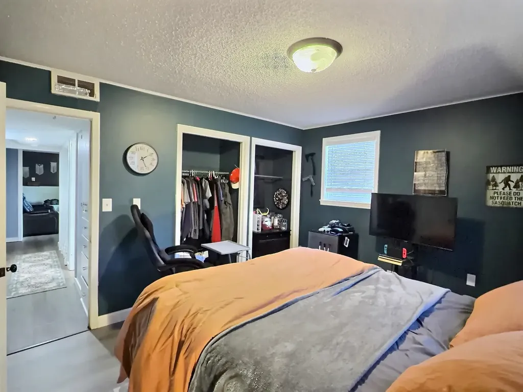 818 E Greenway Court Derby KS 67037