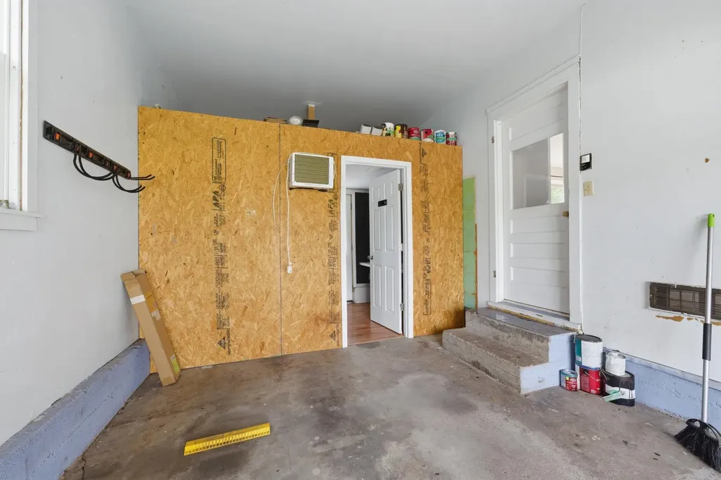 3050 N Coolidge Avenue Wichita KS 67204