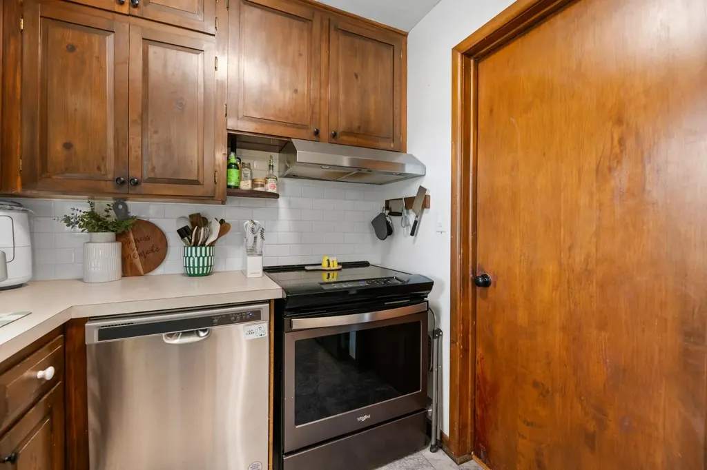 611 S Central Avenue Mulvane KS 67110