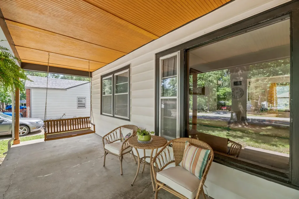 611 S Central Avenue Mulvane KS 67110