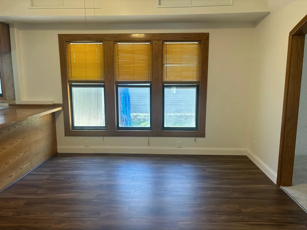 1006 S Emporia Wichita KS 67211