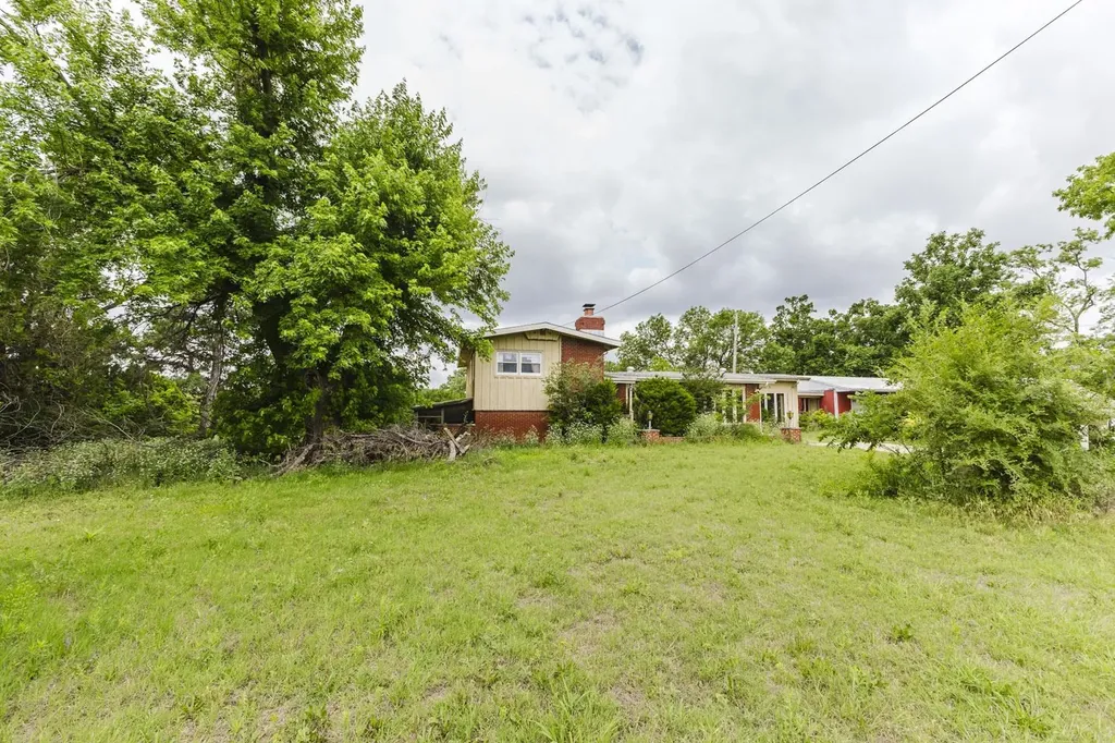 145 & 217 N 127th Street E Wichita KS 67206