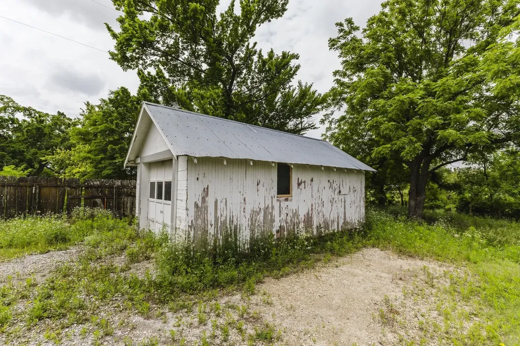 145 & 217 N 127th Street E Wichita KS 67206