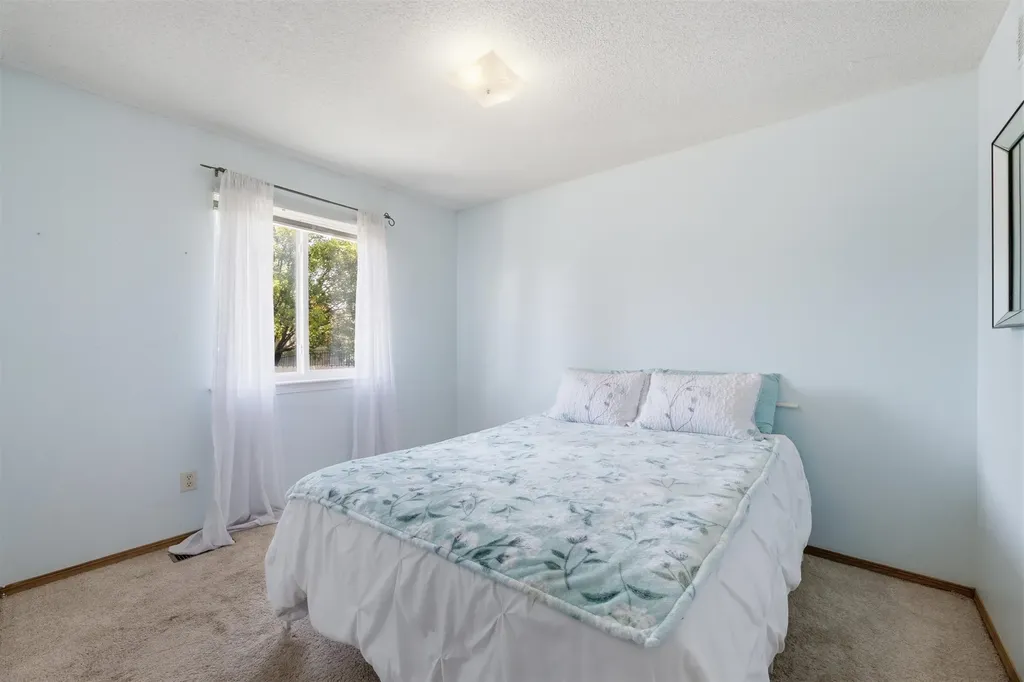 2134 S Golden Hills Street Wichita KS 67209