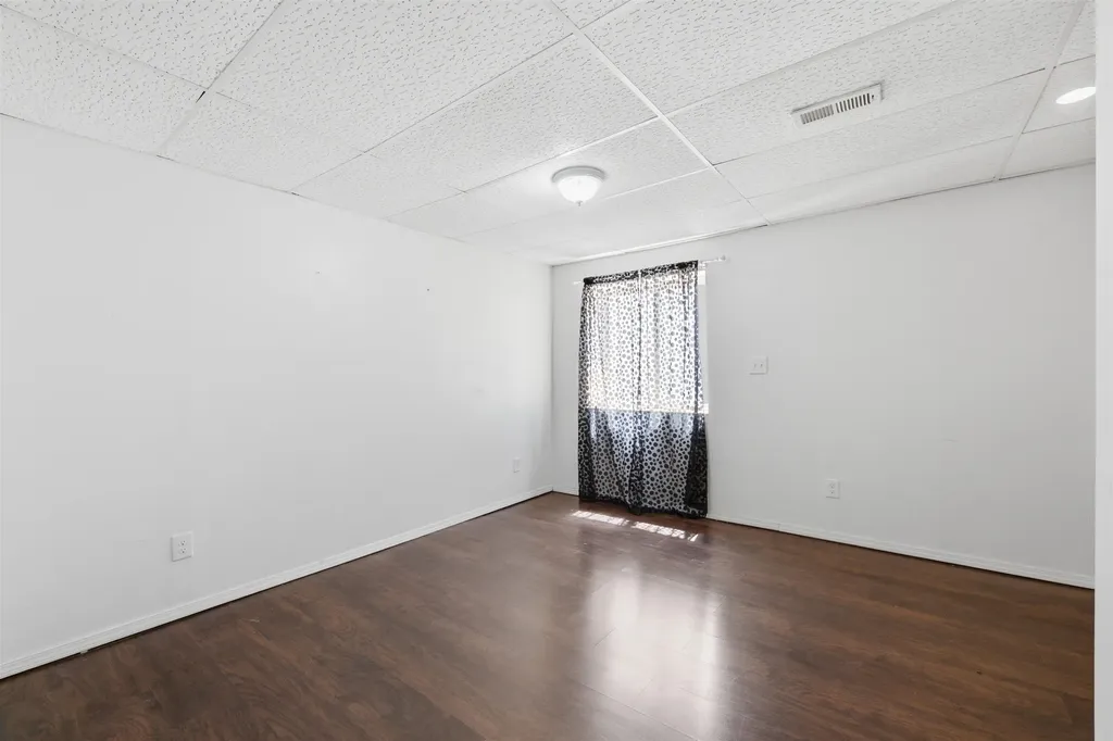 2134 S Golden Hills Street Wichita KS 67209