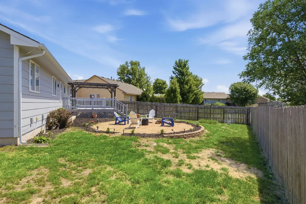 2134 S Golden Hills Street Wichita KS 67209