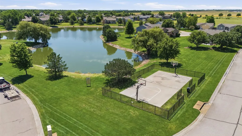 2134 S Golden Hills Street Wichita KS 67209