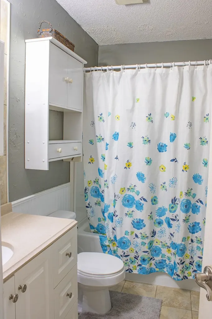 1444 N Parkridge Wichita KS 67212