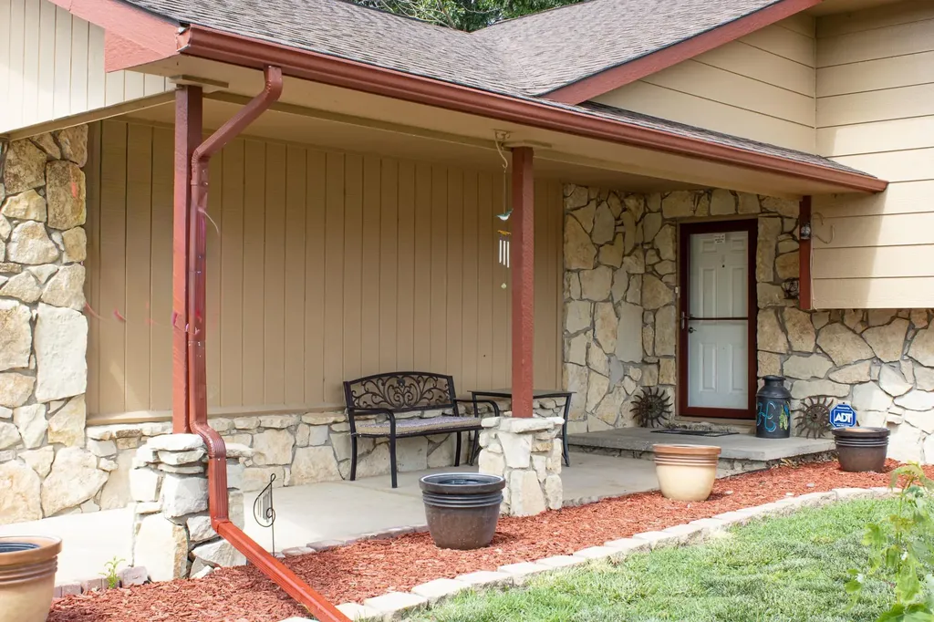 1444 N Parkridge Wichita KS 67212