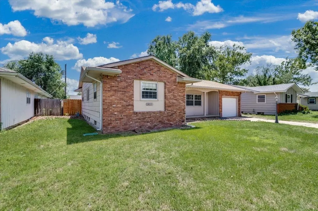 511 W Aspen Street Wichita KS 67217-2923