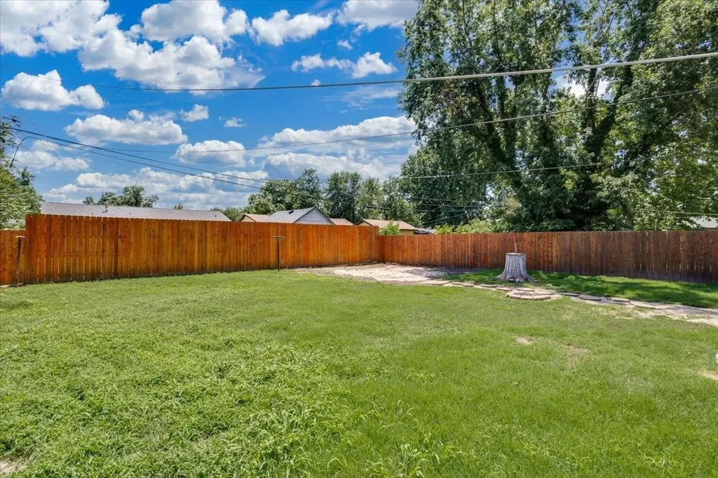 511 W Aspen Street Wichita KS 67217-2923