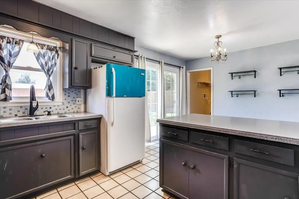 511 W Aspen Street Wichita KS 67217-2923
