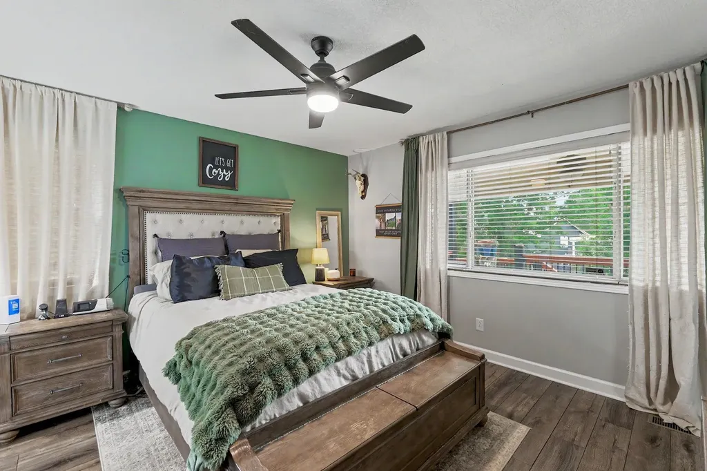 1013 E Pembrook Road Derby KS 67037