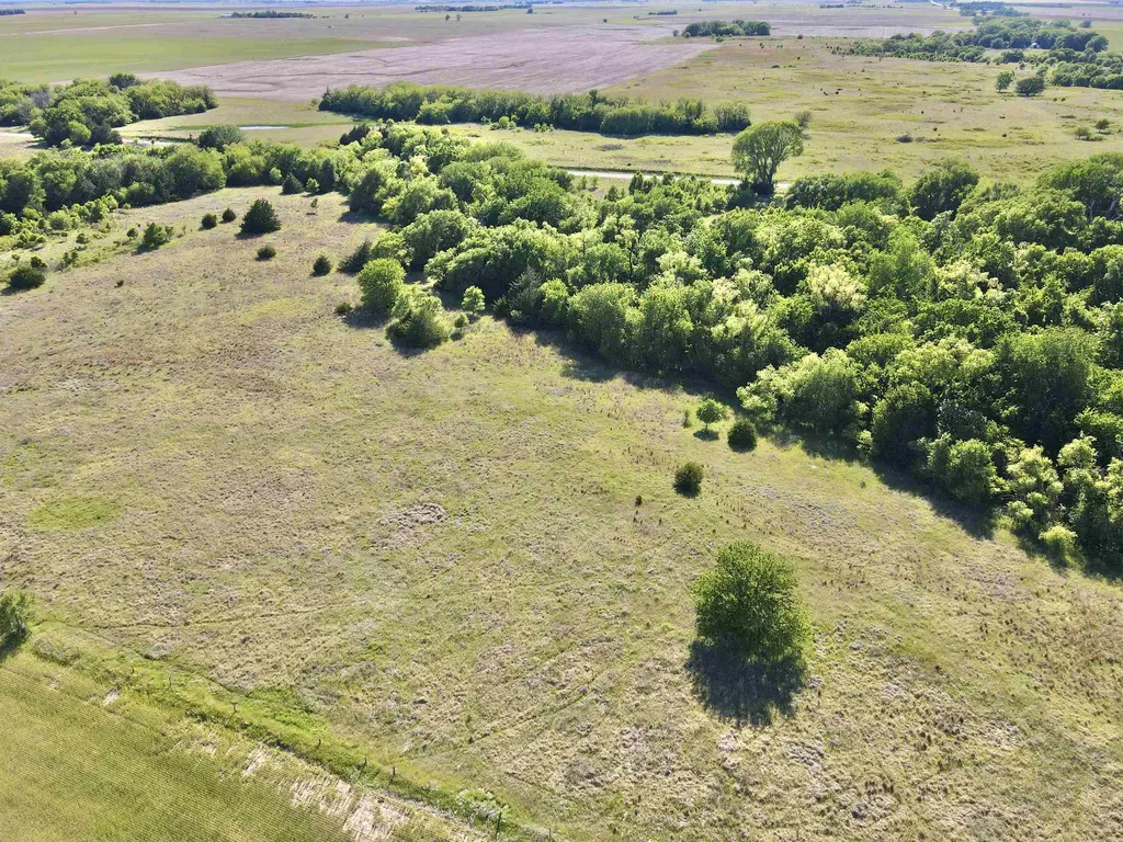 Se/c Of NE 70th St & NE 100th Ave - Tract 3 Turon KS 67583