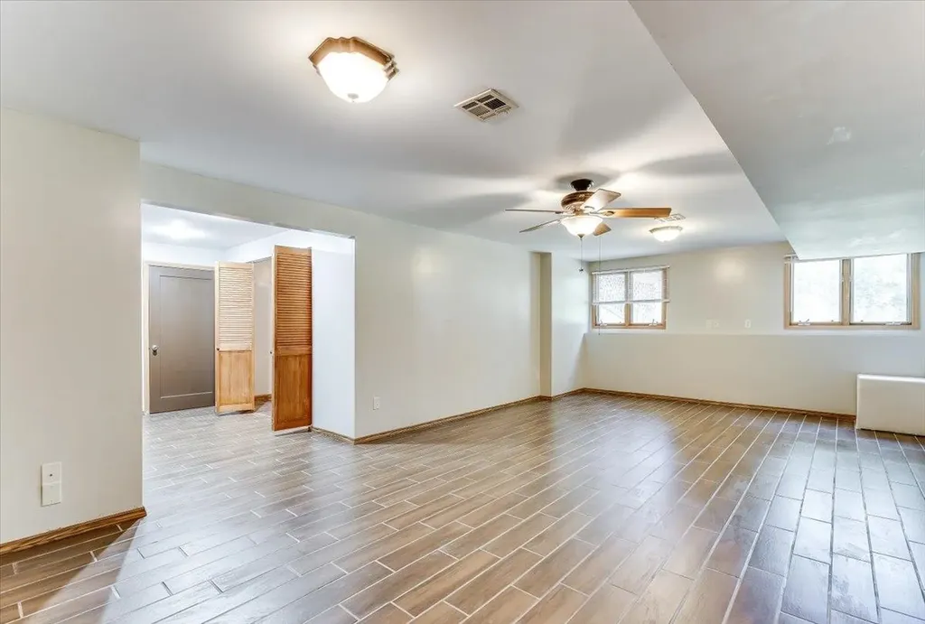 2366 N Vinegate Court Wichita KS 67226