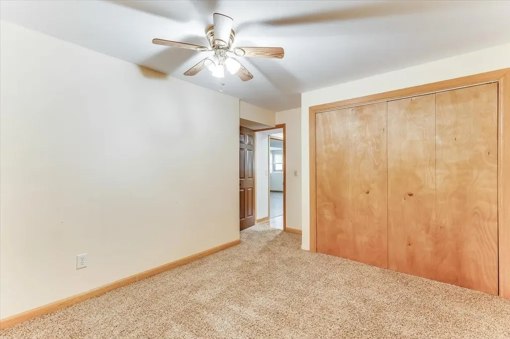 2366 N Vinegate Court Wichita KS 67226