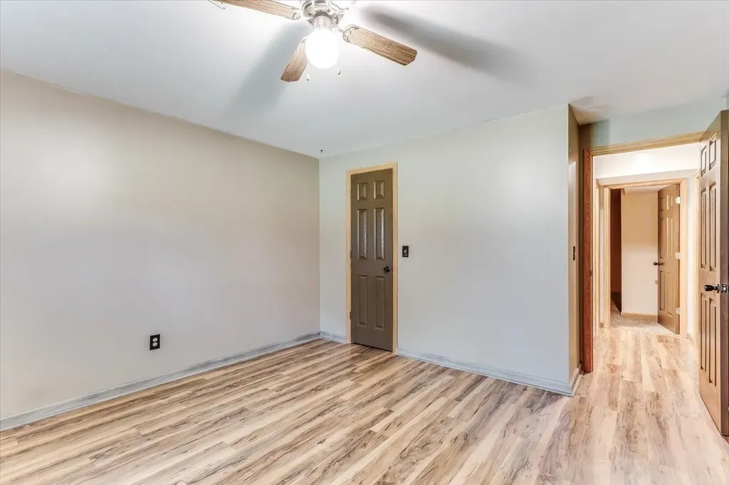 2366 N Vinegate Court Wichita KS 67226