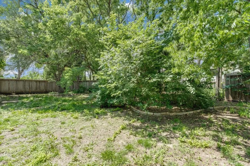 2366 N Vinegate Court Wichita KS 67226