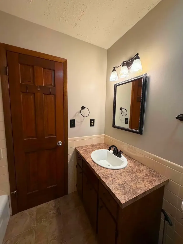 507 Akron Augusta KS 67010