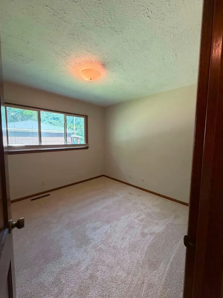 507 Akron Augusta KS 67010