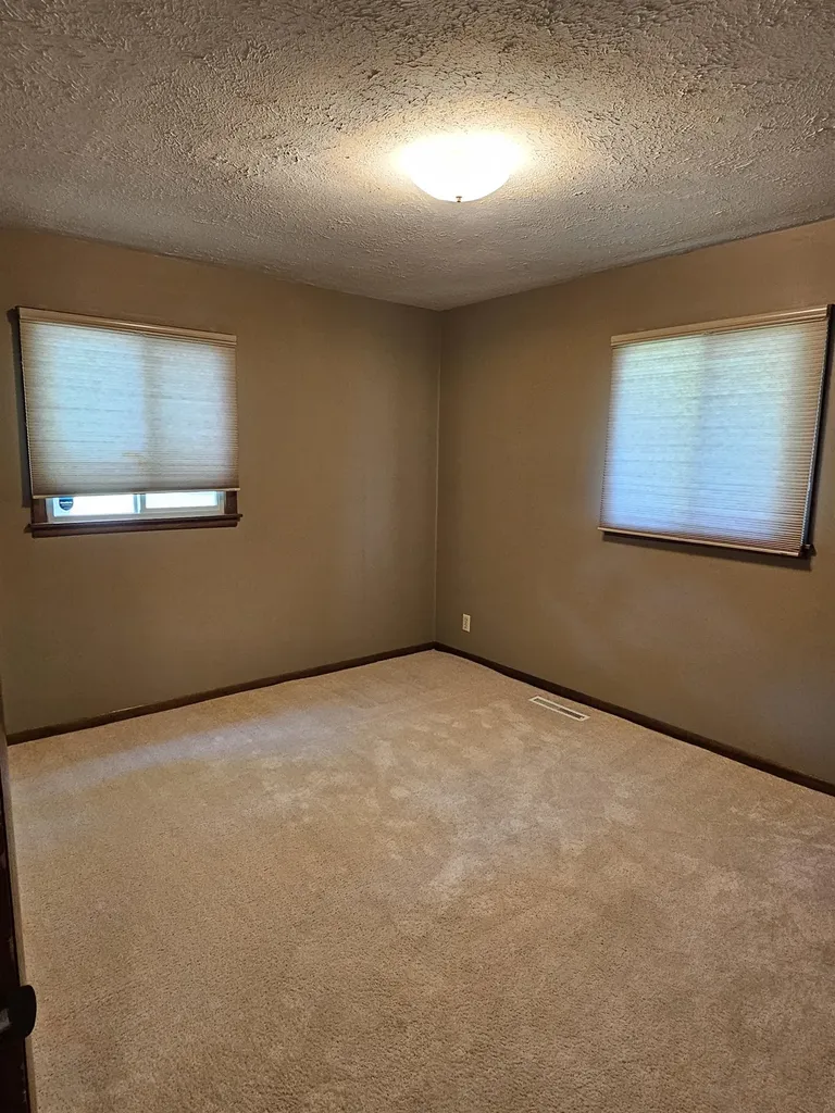 507 Akron Augusta KS 67010