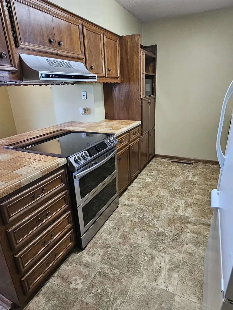 507 Akron Augusta KS 67010