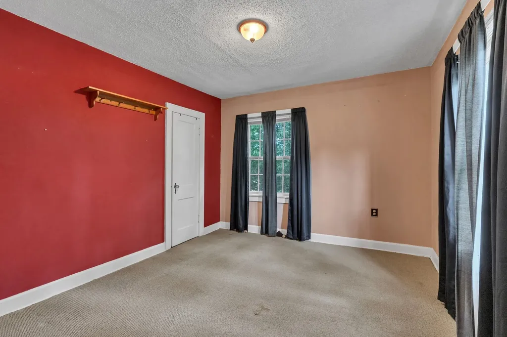 1046 W 90th Avenue N Conway Springs KS 67031