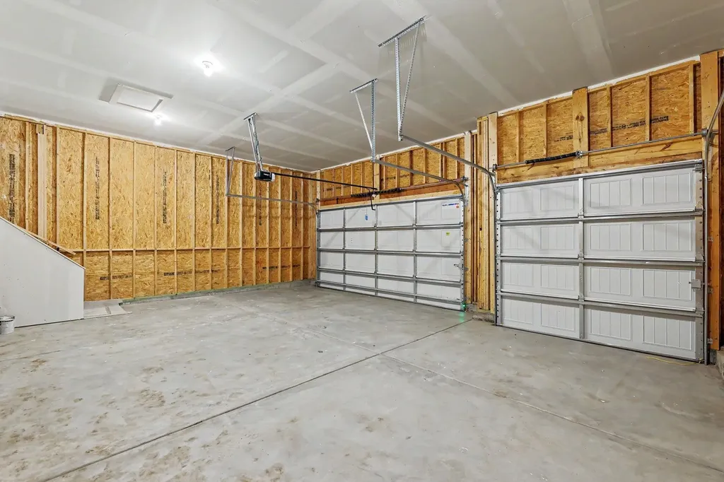 1133 W Trek Circle Goddard KS 67052