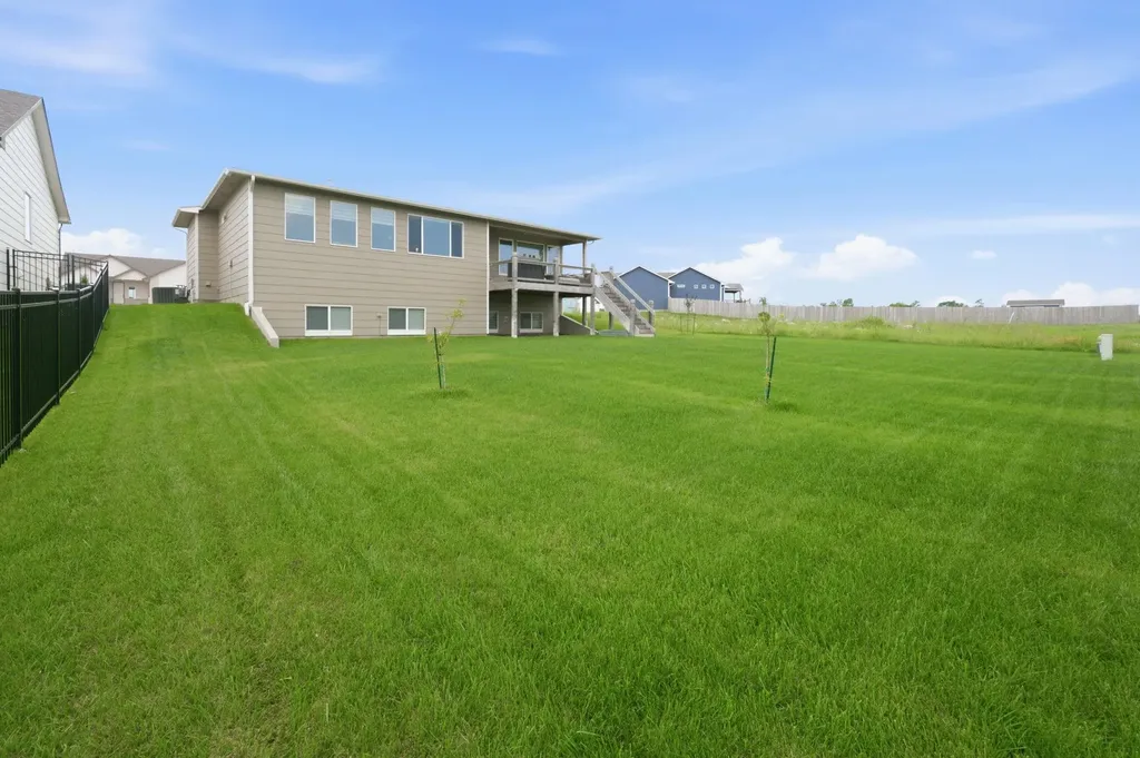 2738 E Ironstone Street Park City KS 67219