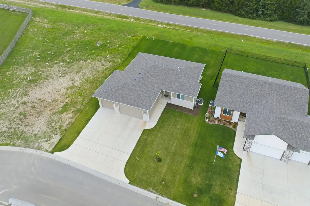 2738 E Ironstone Street Park City KS 67219