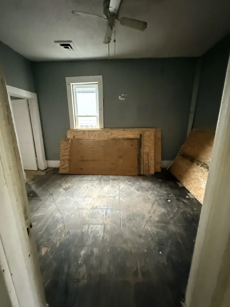 643 W Hendryx Avenue Wichita KS 67213