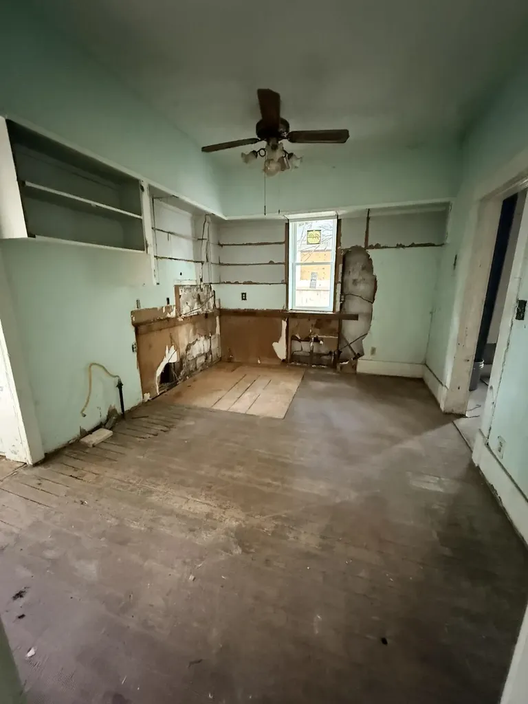 643 W Hendryx Avenue Wichita KS 67213