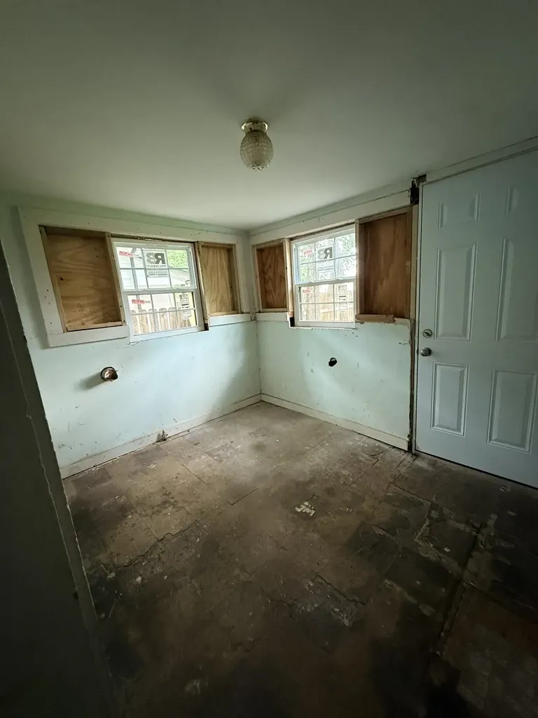 643 W Hendryx Avenue Wichita KS 67213