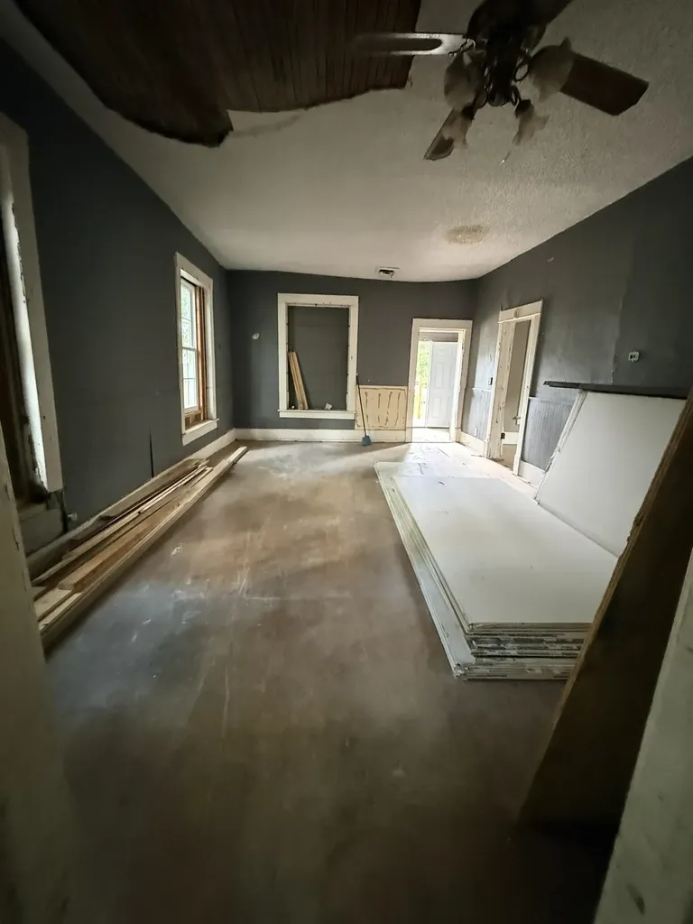 643 W Hendryx Avenue Wichita KS 67213