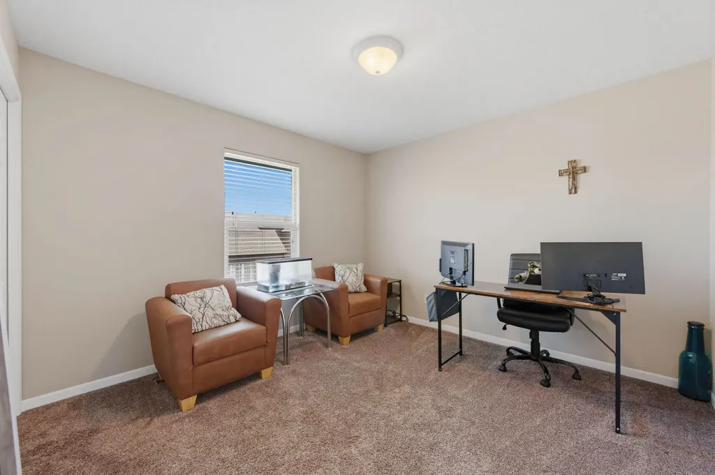 3245 S Bluelake Court Wichita KS 67215