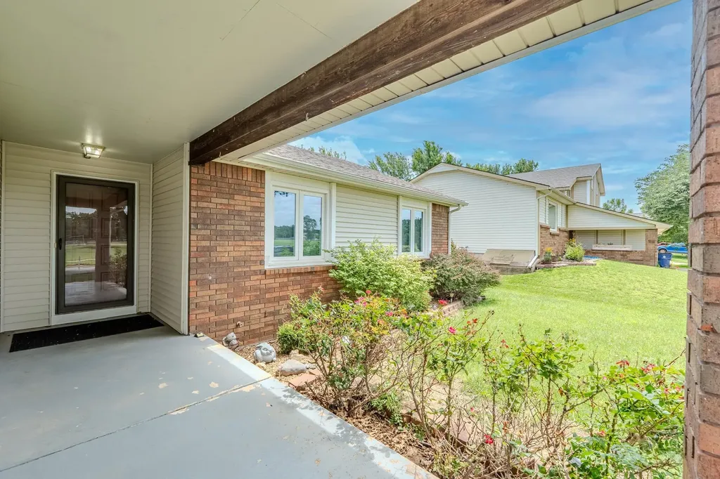 1838 N Keith Wichita KS 67212