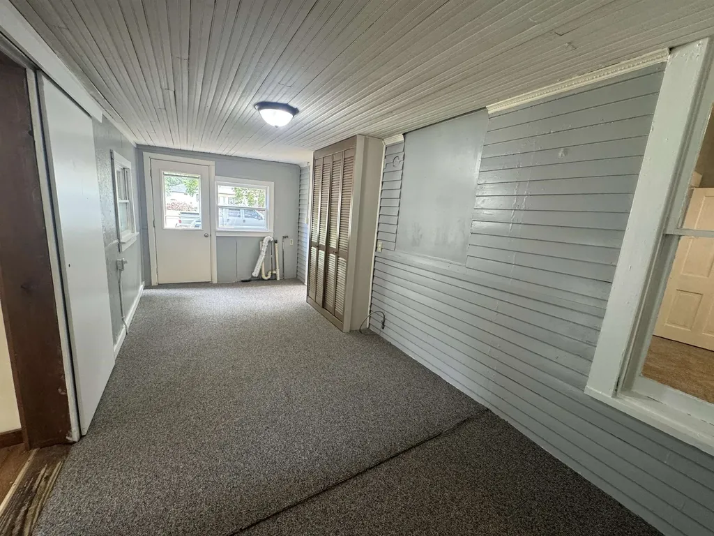 1620 Fuller Winfield KS 67156